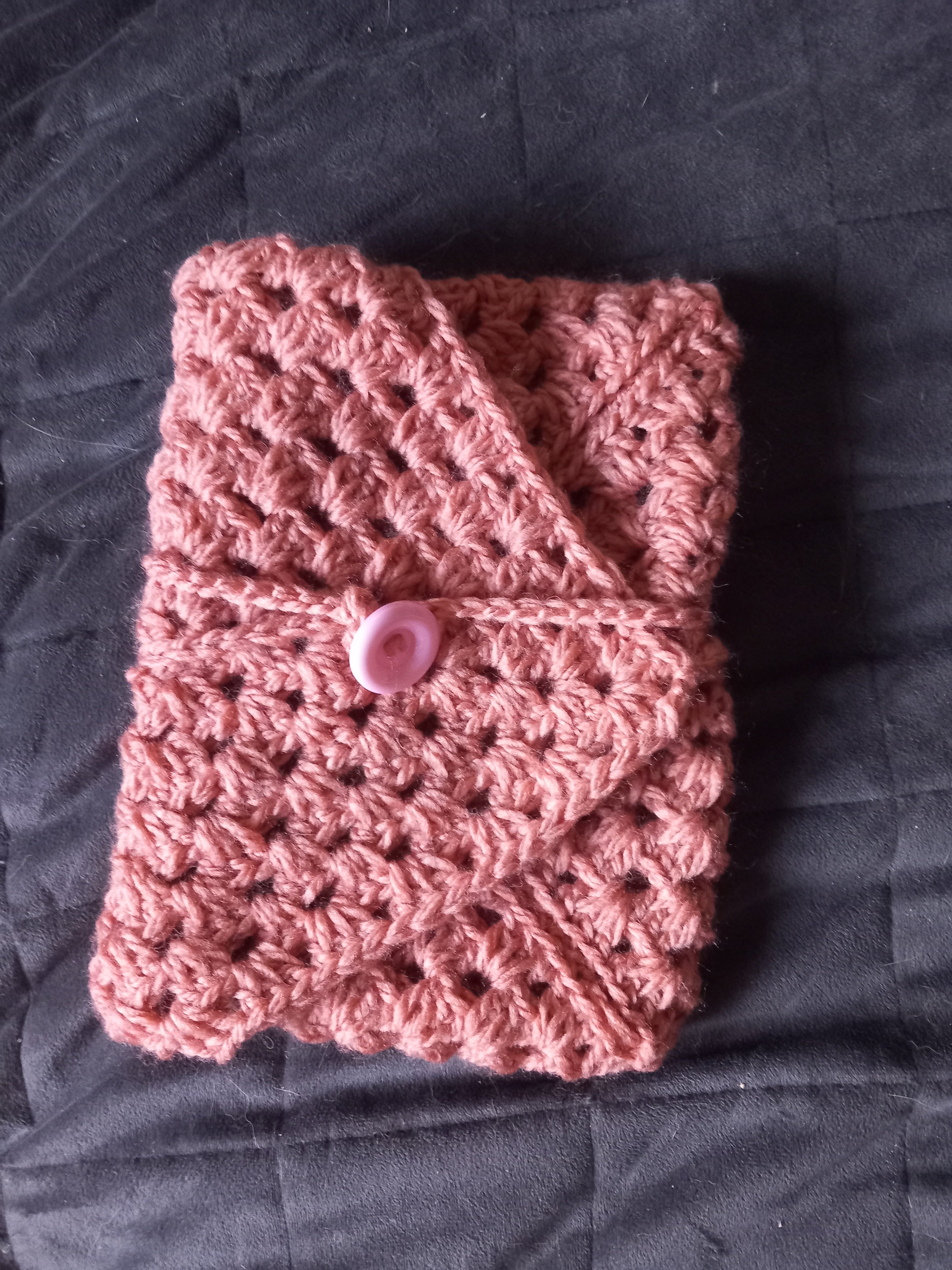 🧶 Pochette à livres – faite main au crochet